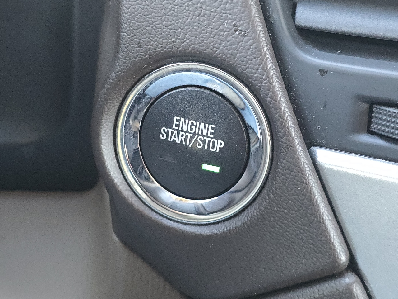 Chevrolet Tahoe 4WD 4dr LTZ 2015