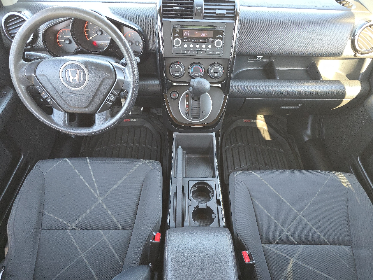 Honda Element 2WD 5dr Auto SC 2010