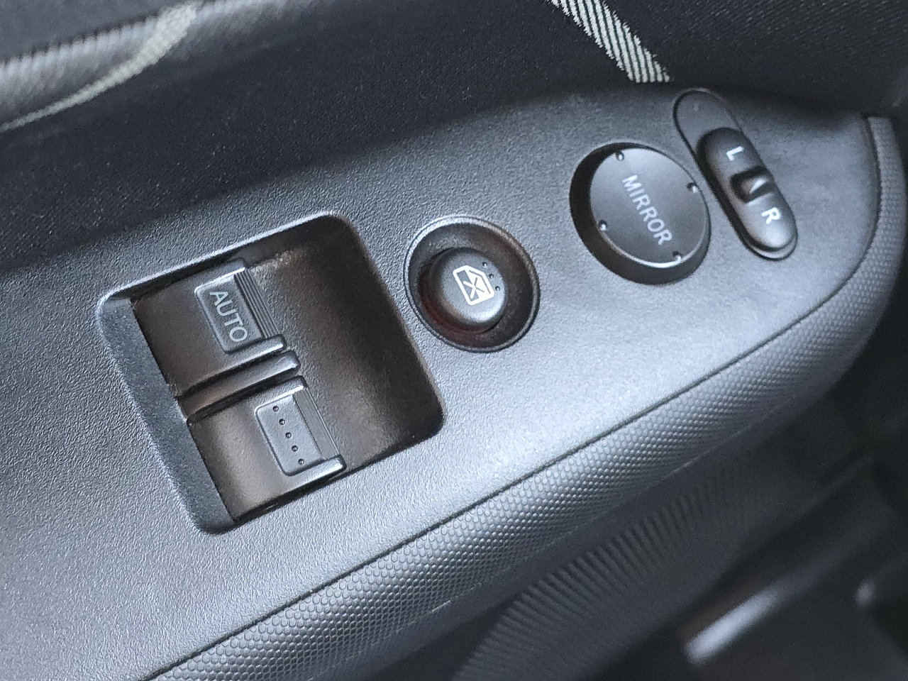 Honda Element 2WD 5dr Auto SC 2010