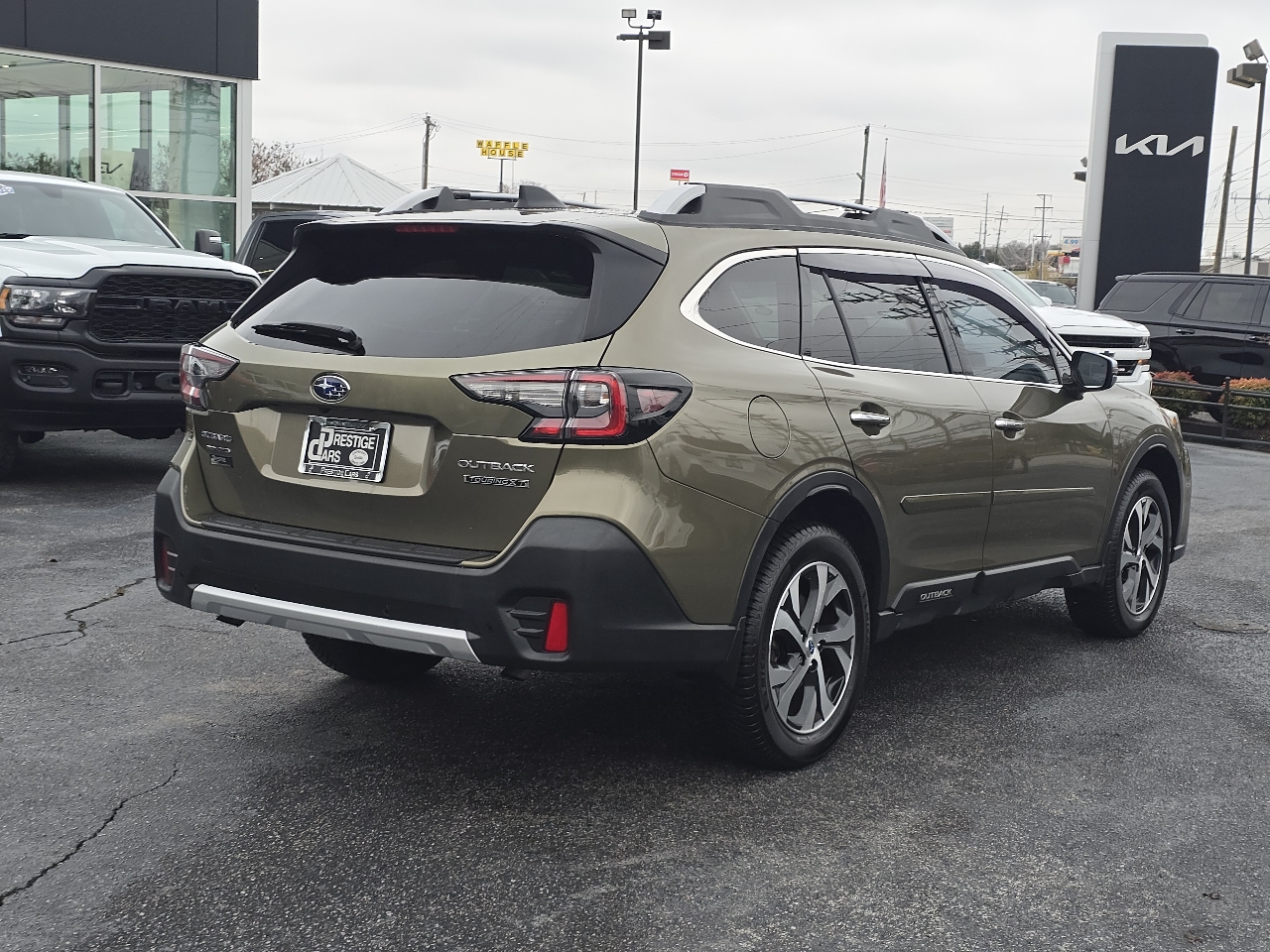 2020 Subaru Outback Touring XT photo 4