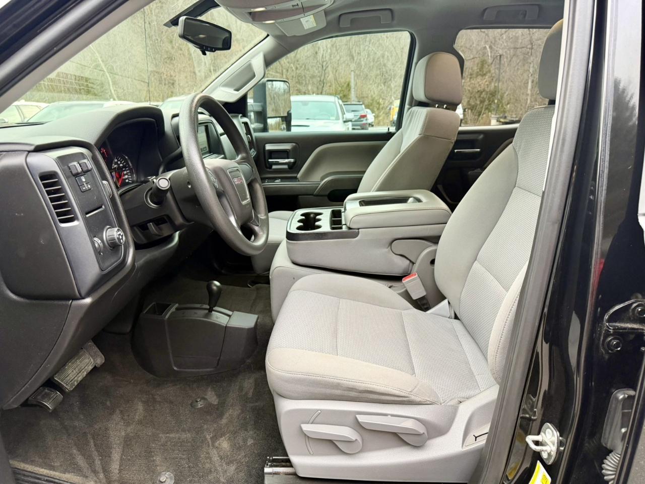 GMC Sierra 1500 Base Double Cab 4WD 2018