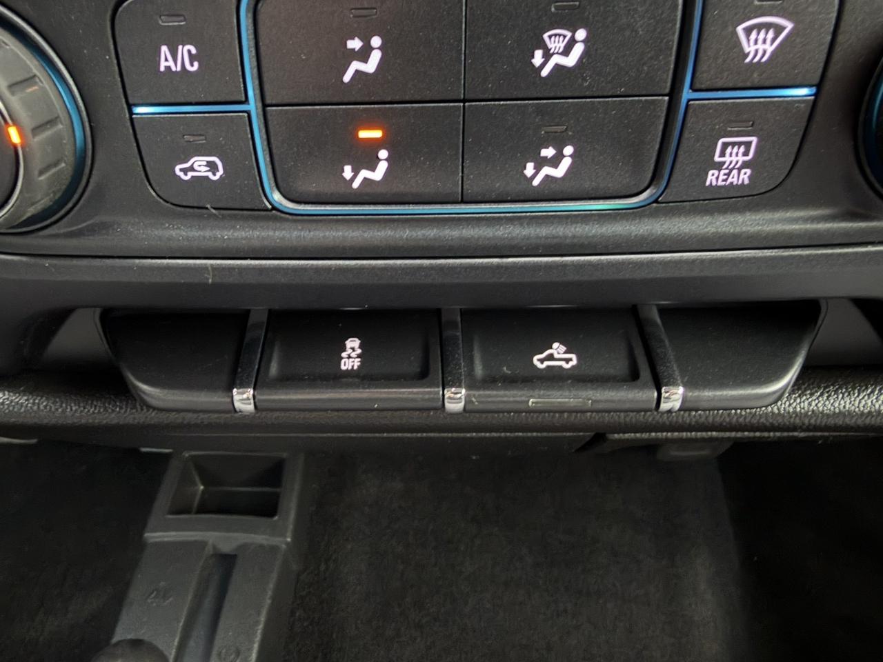 GMC Sierra 1500 Base Double Cab 4WD 2018