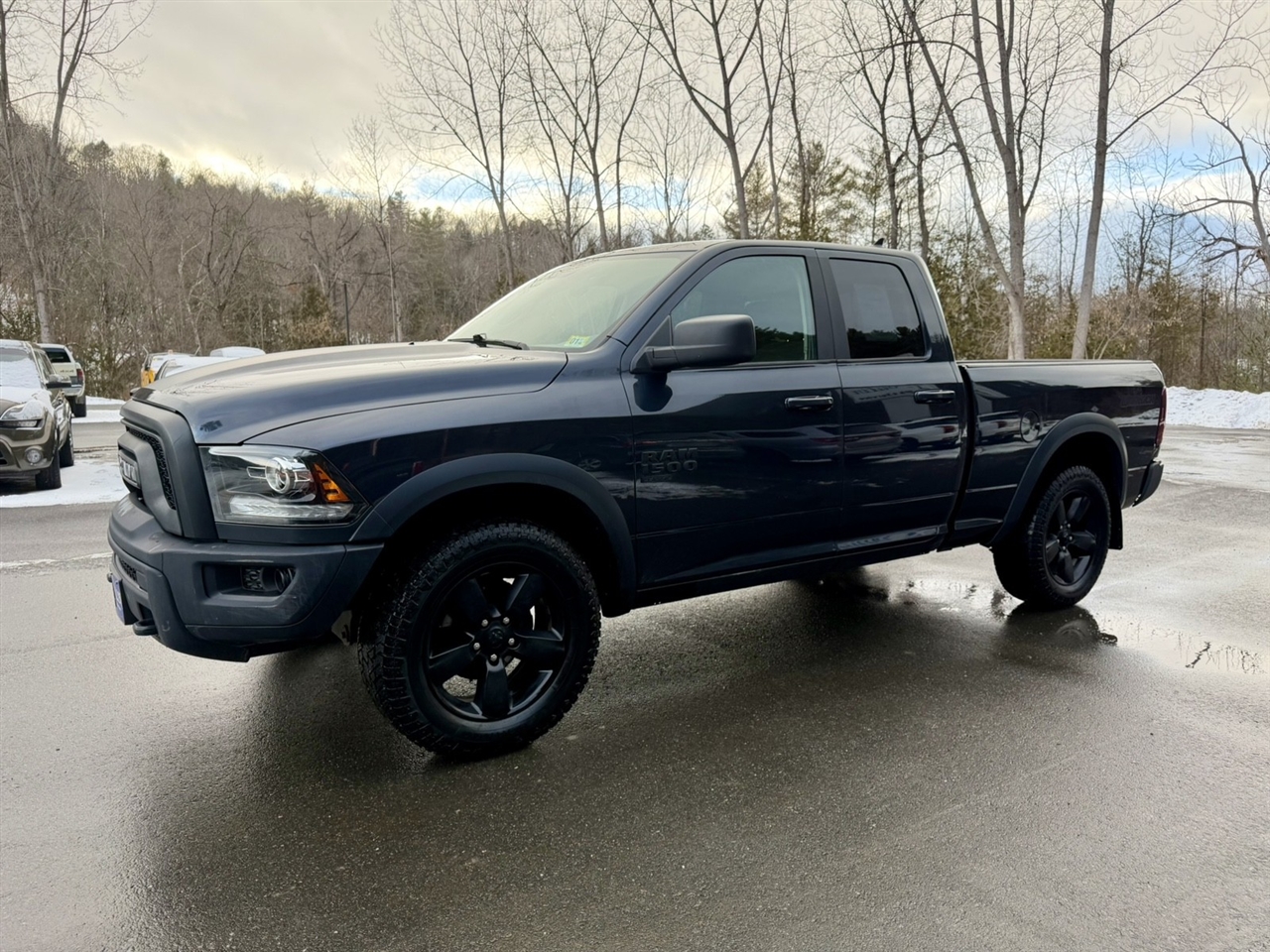 RAM 1500 Classic Warlock 4x4 Crew Cab 5'7" Box 2019