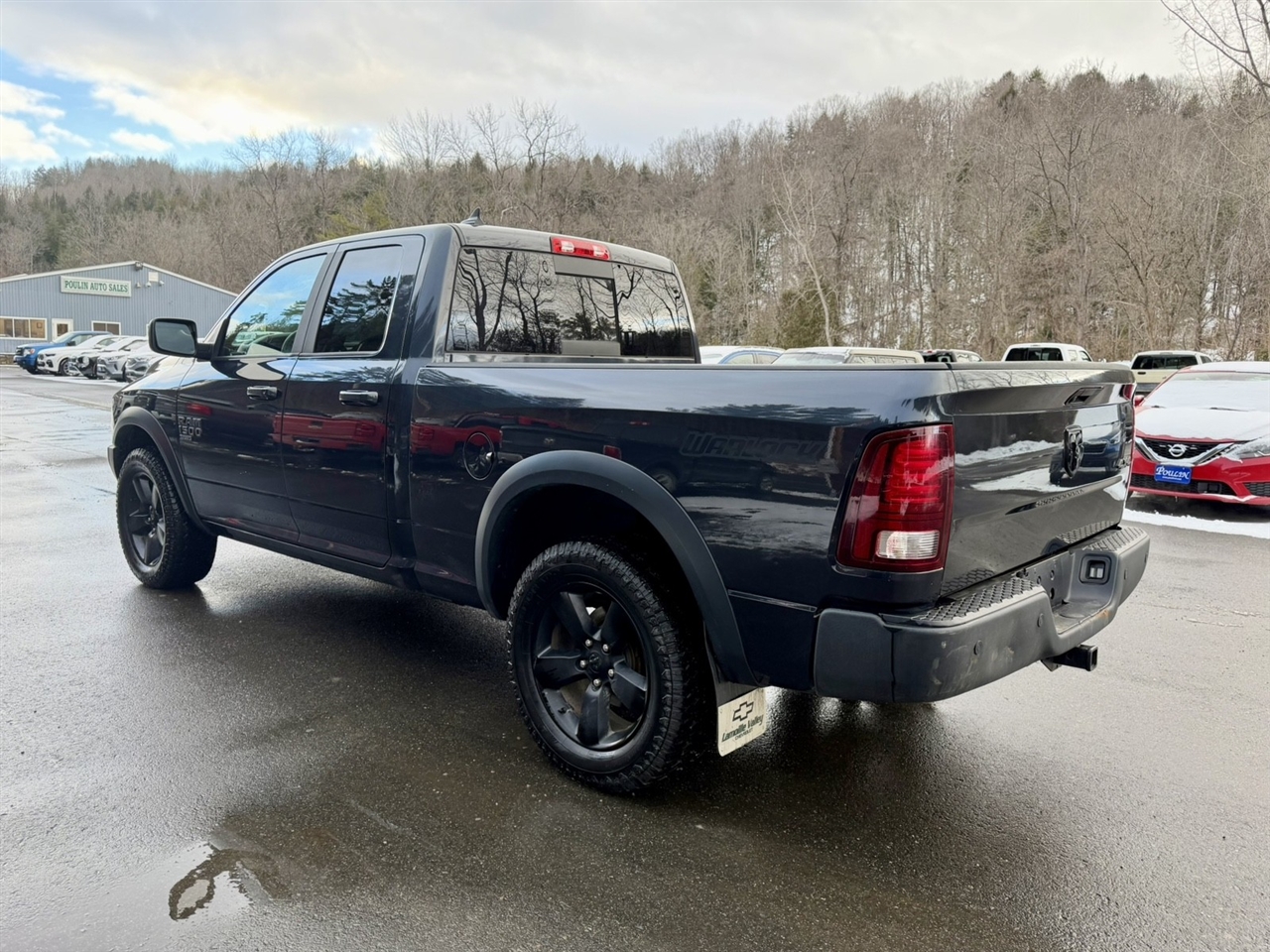 RAM 1500 Classic Warlock 4x4 Crew Cab 5'7" Box 2019