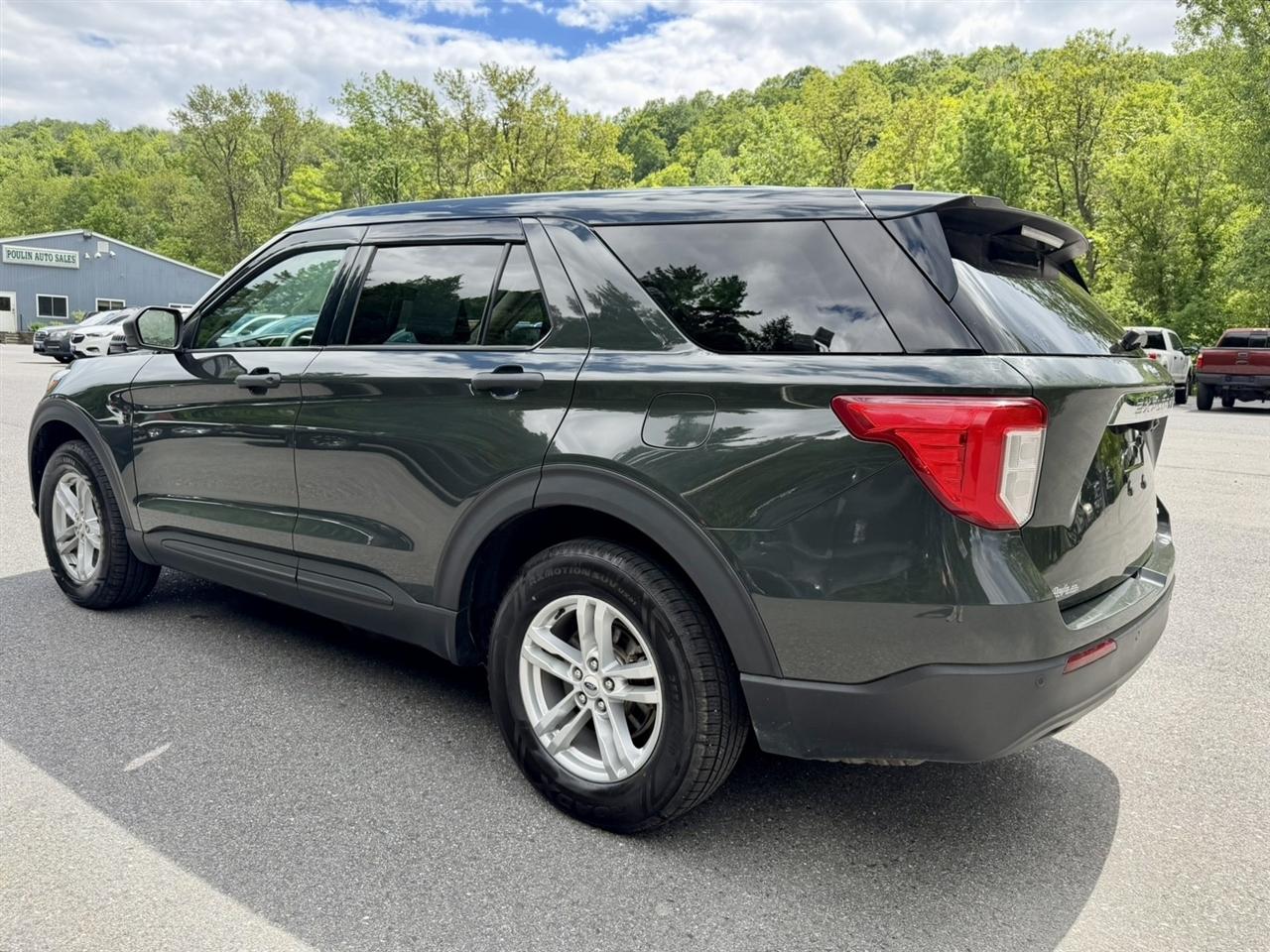 Ford Explorer Base 4WD 2022