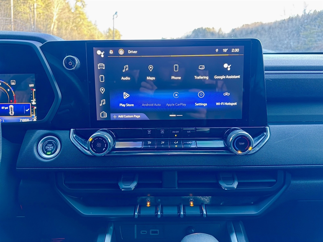 Chevrolet Colorado Trail Boss Crew Cab 4WD 2023