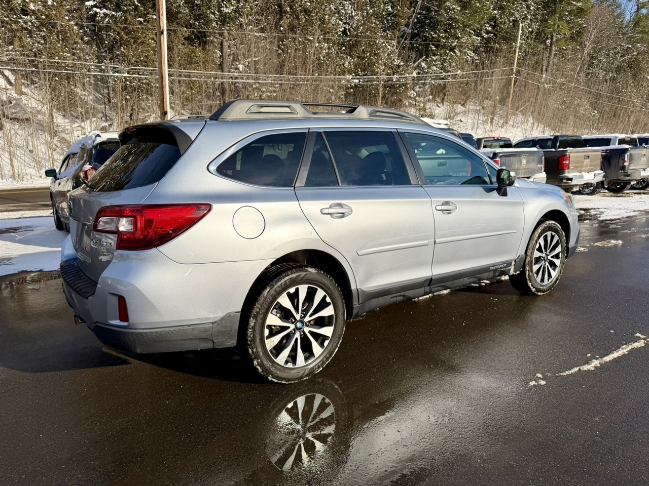 Subaru Outback 2.5i Limited 2015