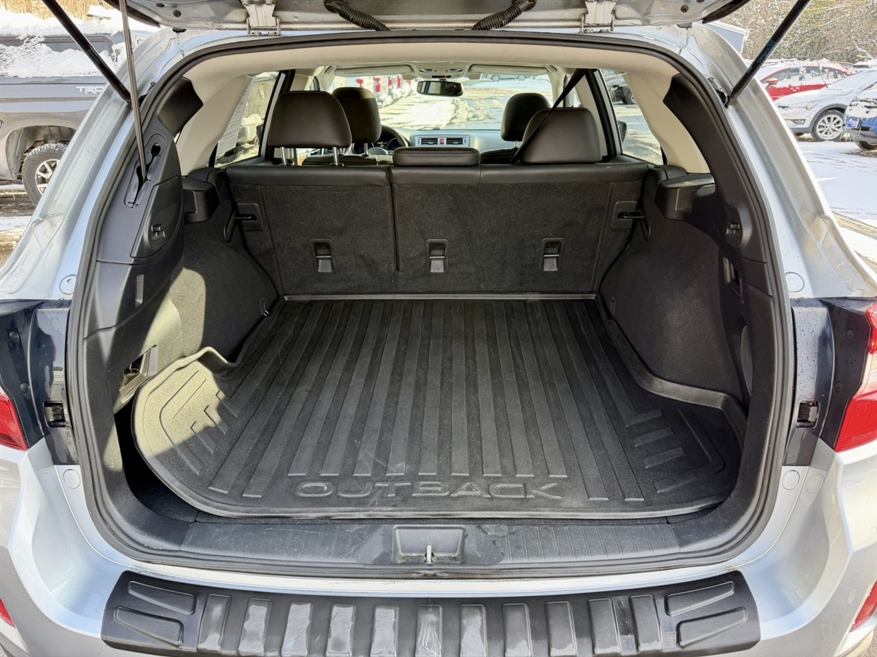 Subaru Outback 2.5i Limited 2015