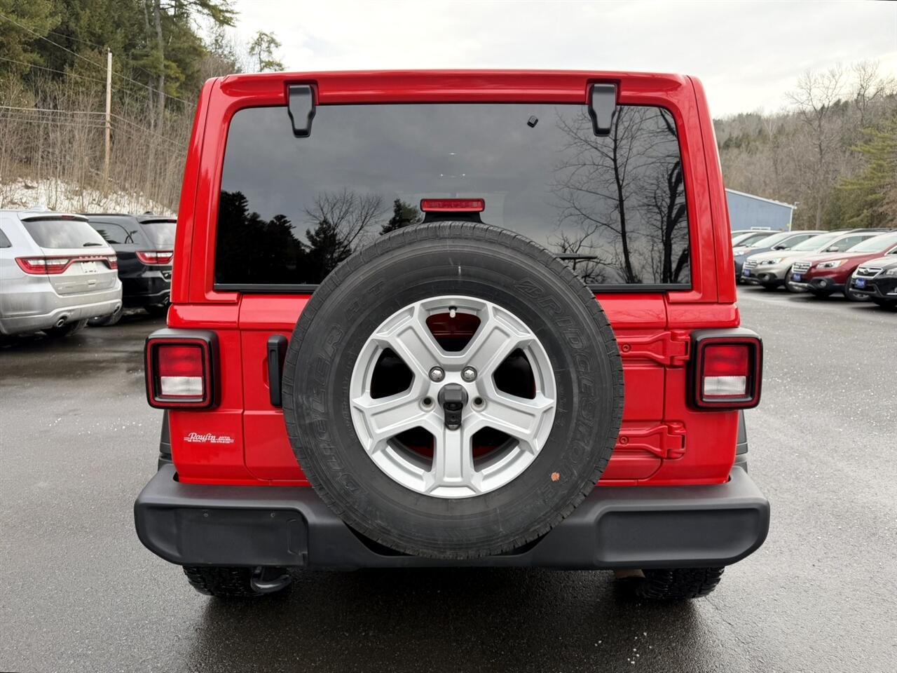 Jeep Wrangler Unlimited Sport 2021