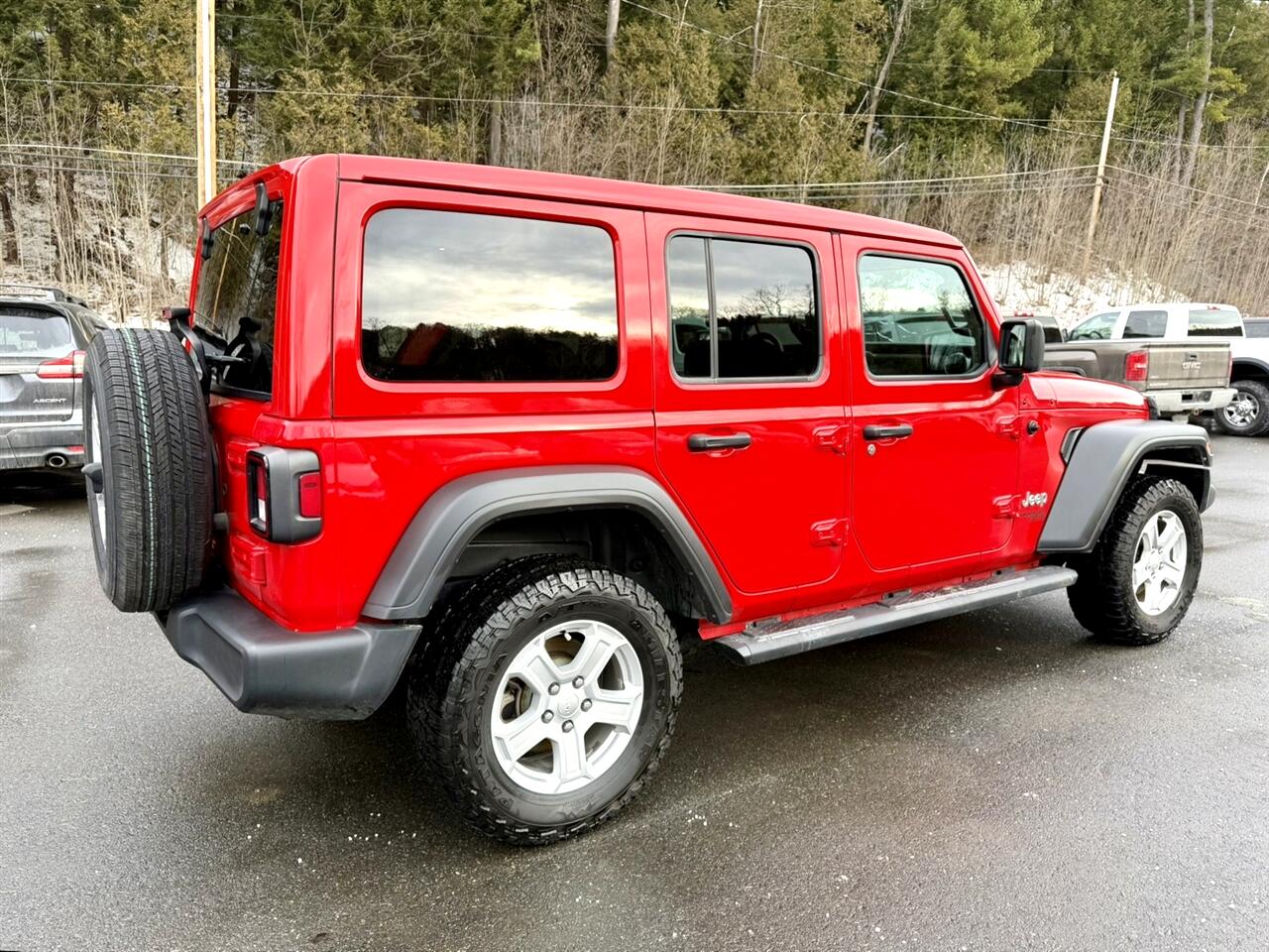 Jeep Wrangler Unlimited Sport 2021