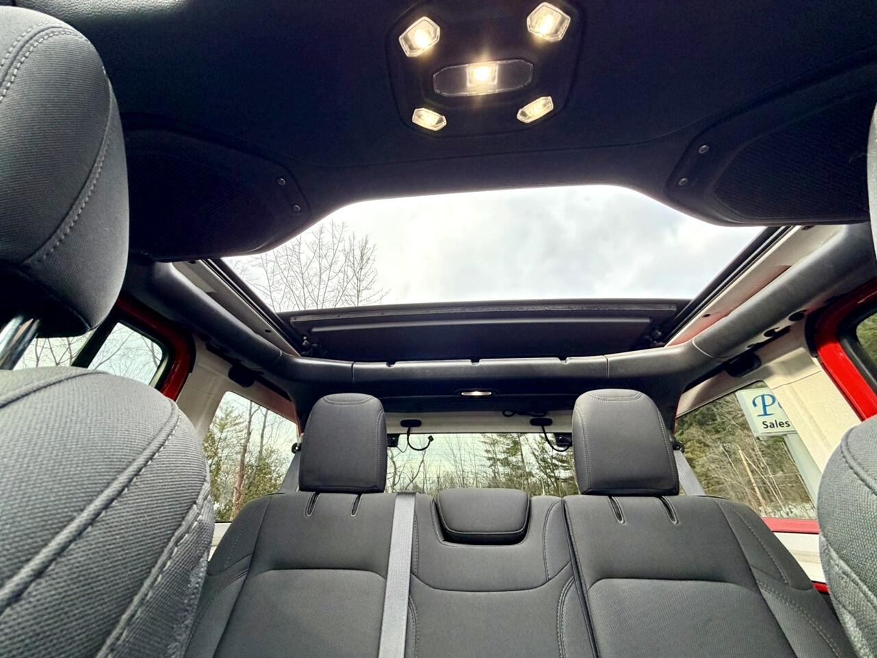 Jeep Wrangler Unlimited Sport 2021