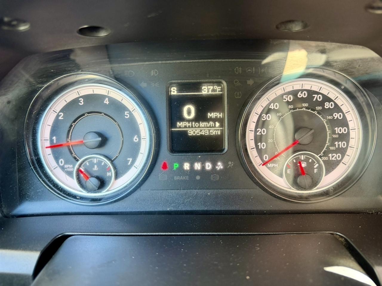 RAM 1500 Classic Express 4x4 Quad Cab 6'4" Box 2019