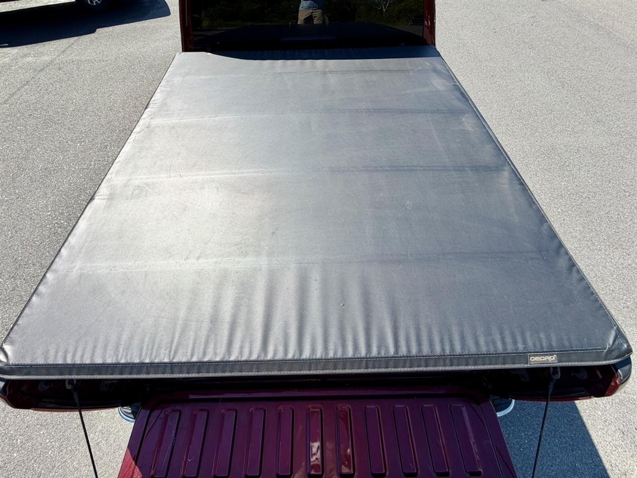 RAM 1500 Big Horn 4x4 Quad Cab 6'4" Box 2021