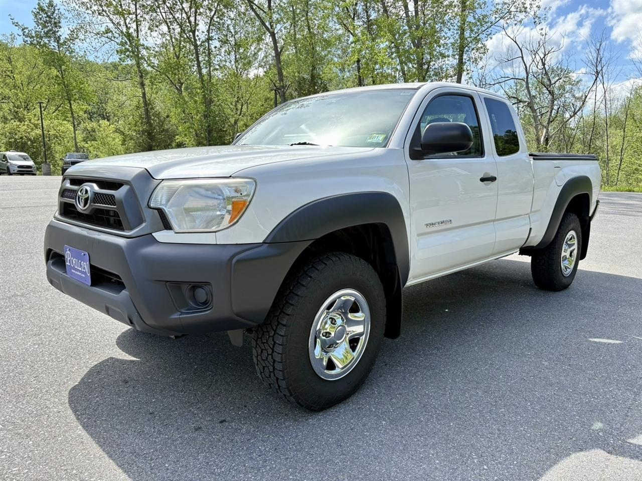 Toyota Tacoma 4WD Access Cab I4 MT (Natl) 2012