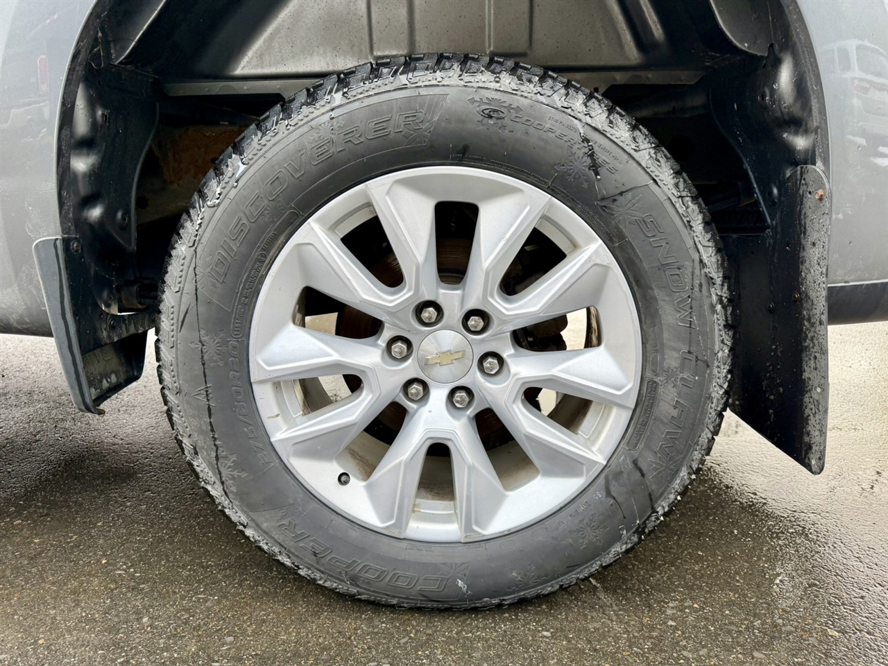 Chevrolet Silverado 1500 Custom Crew Cab Long Box 4WD 2021