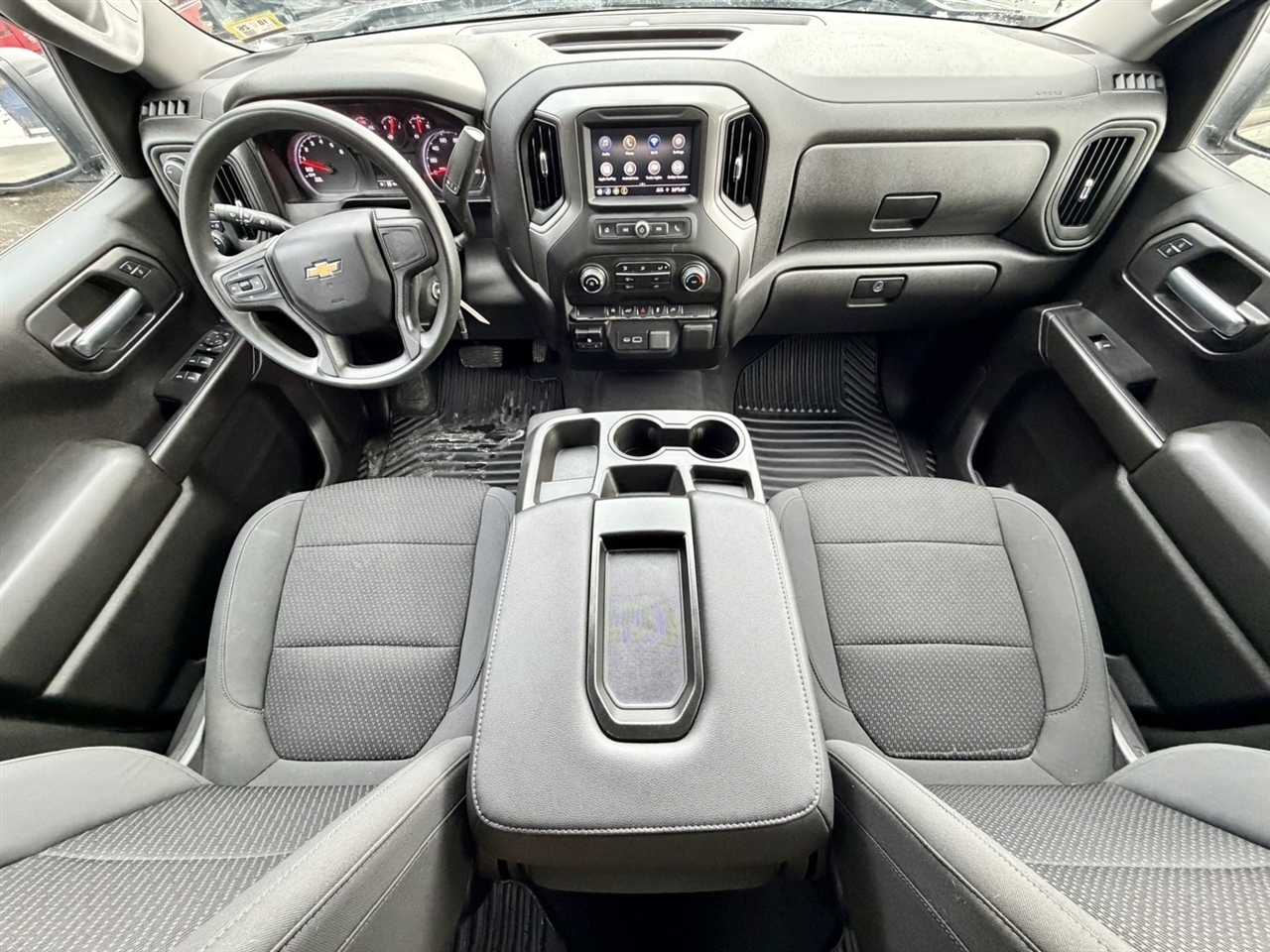 Chevrolet Silverado 1500 Custom Crew Cab Long Box 4WD 2021