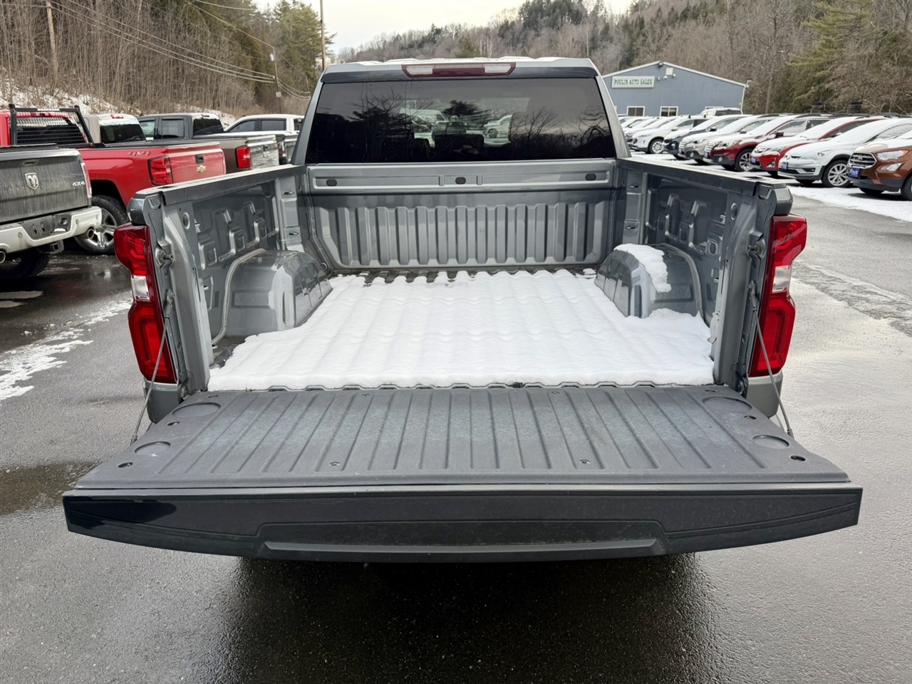 Chevrolet Silverado 1500 Custom Crew Cab Long Box 4WD 2021