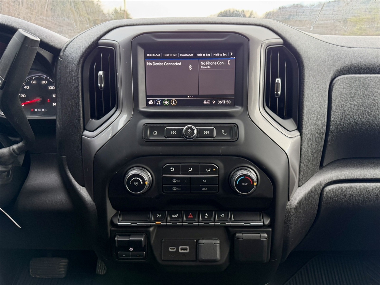 Chevrolet Silverado 1500 Custom Crew Cab Long Box 4WD 2021