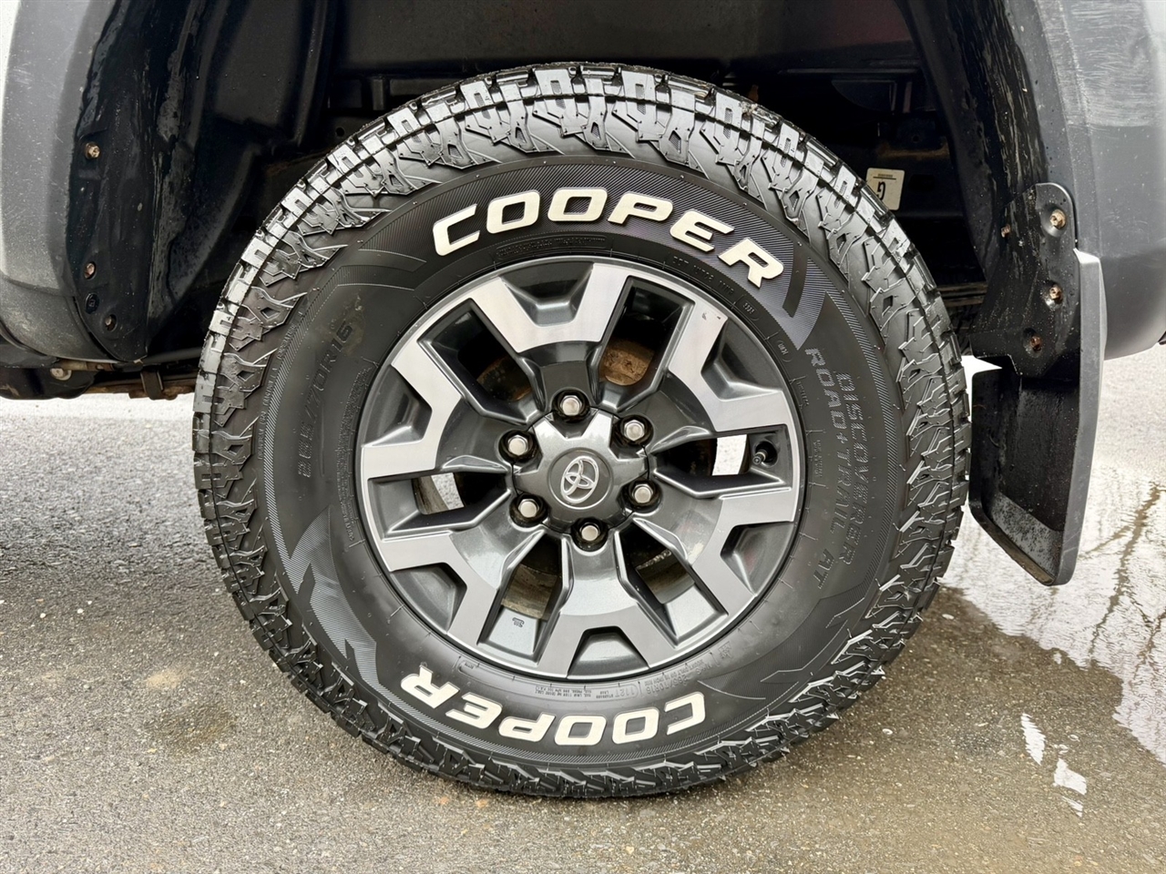 Toyota Tacoma SR5 Double Cab Long Bed V6 6AT 4WD 2021