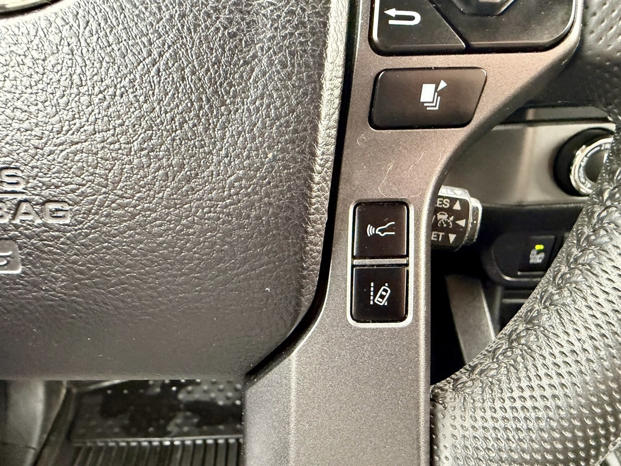 Toyota Tacoma SR5 Double Cab Long Bed V6 6AT 4WD 2021