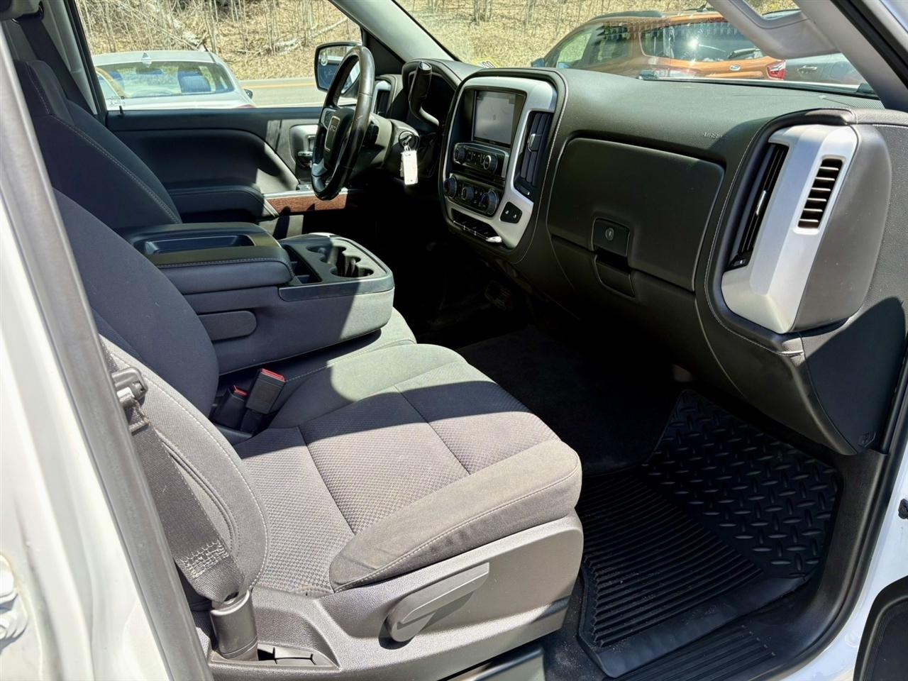 GMC Sierra 1500 SLE Double Cab 4WD 2018