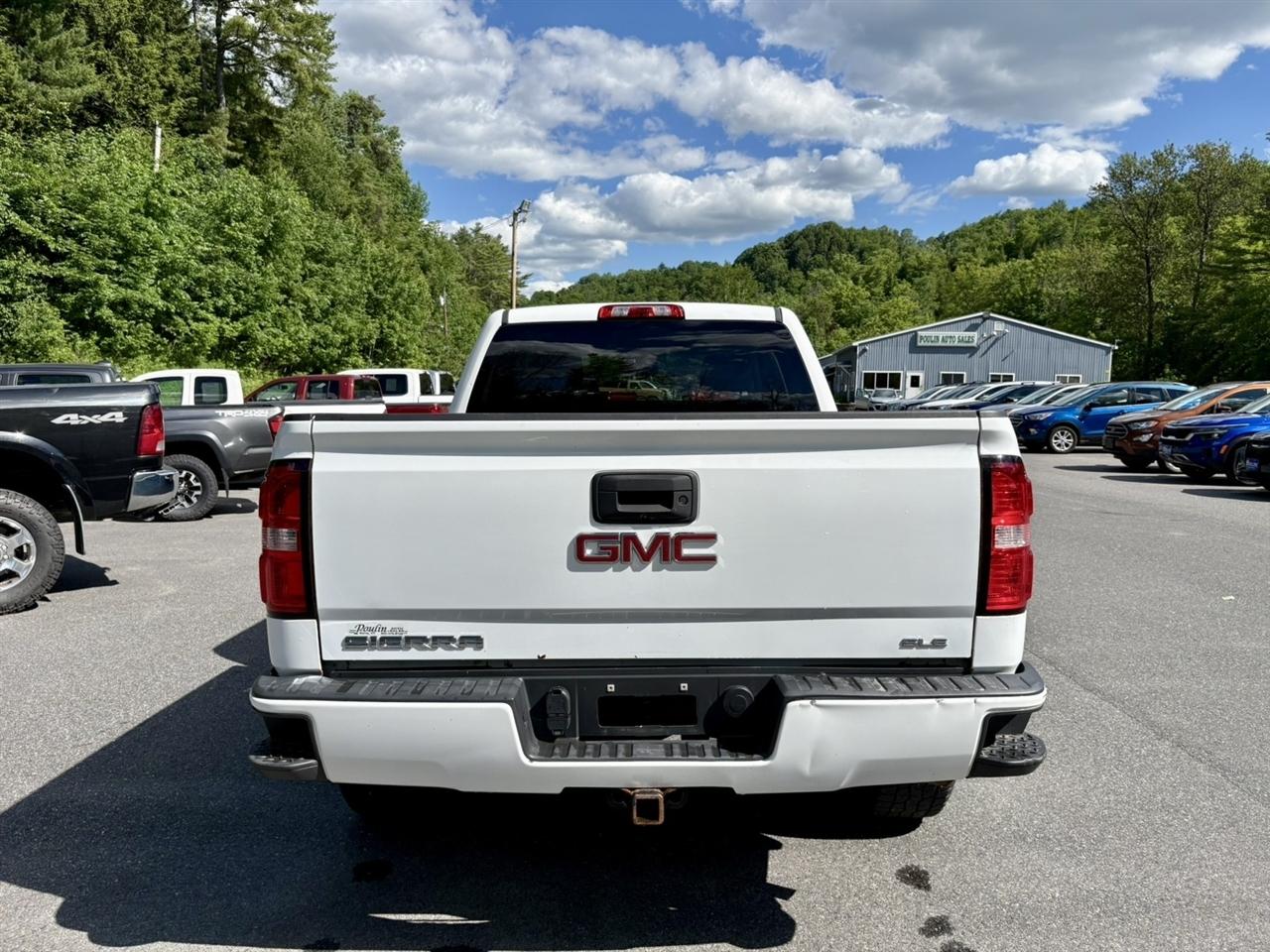 GMC Sierra 1500 4WD Double Cab 143.5" SLE 2018