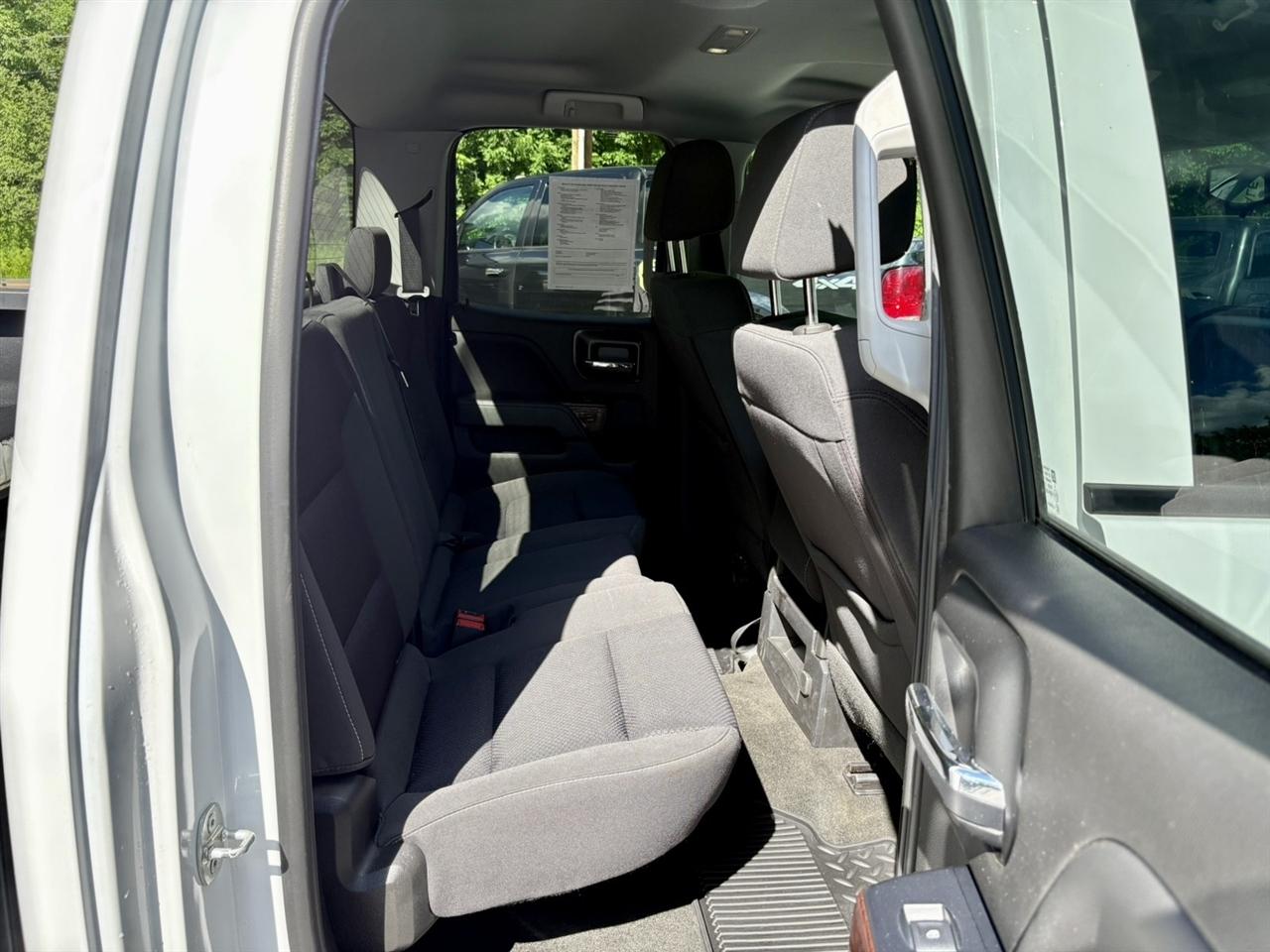 GMC Sierra 1500 4WD Double Cab 143.5" SLE 2018