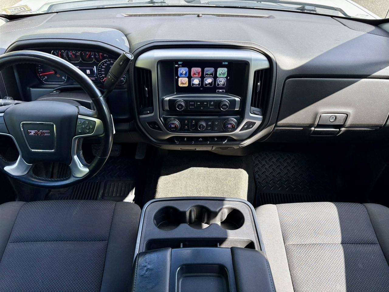 GMC Sierra 1500 4WD Double Cab 143.5" SLE 2018