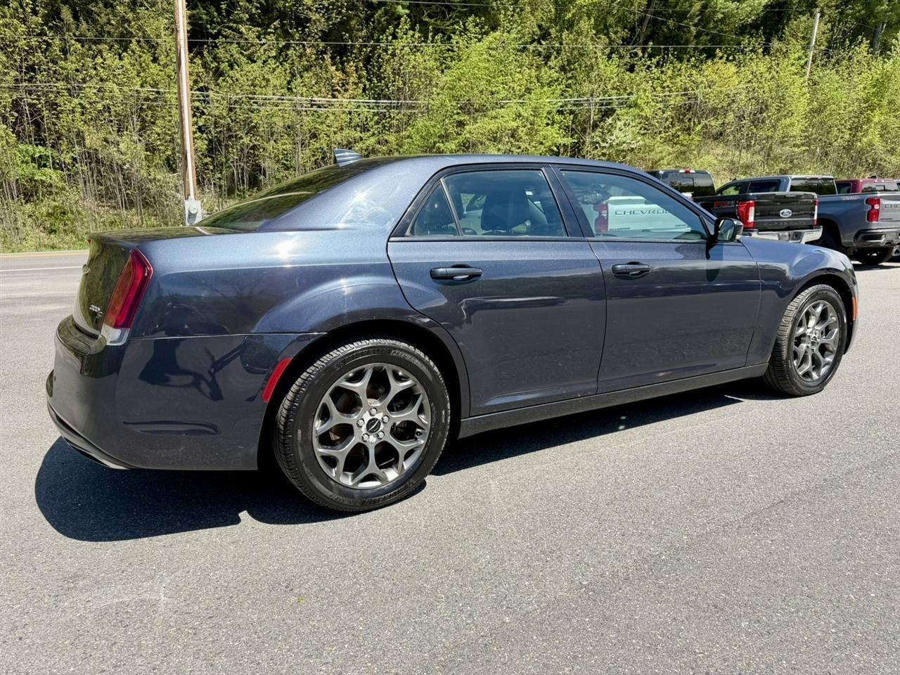 Chrysler 300 4dr Sdn 300S AWD 2016