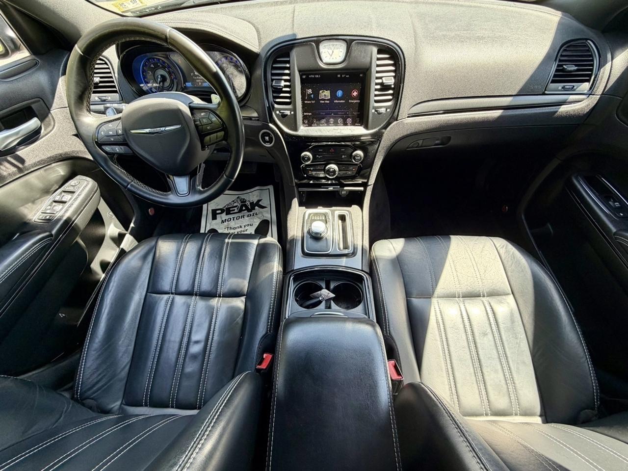 Chrysler 300 4dr Sdn 300S AWD 2016