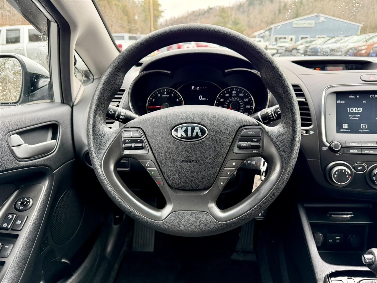 Kia Forte LX 6M 2018