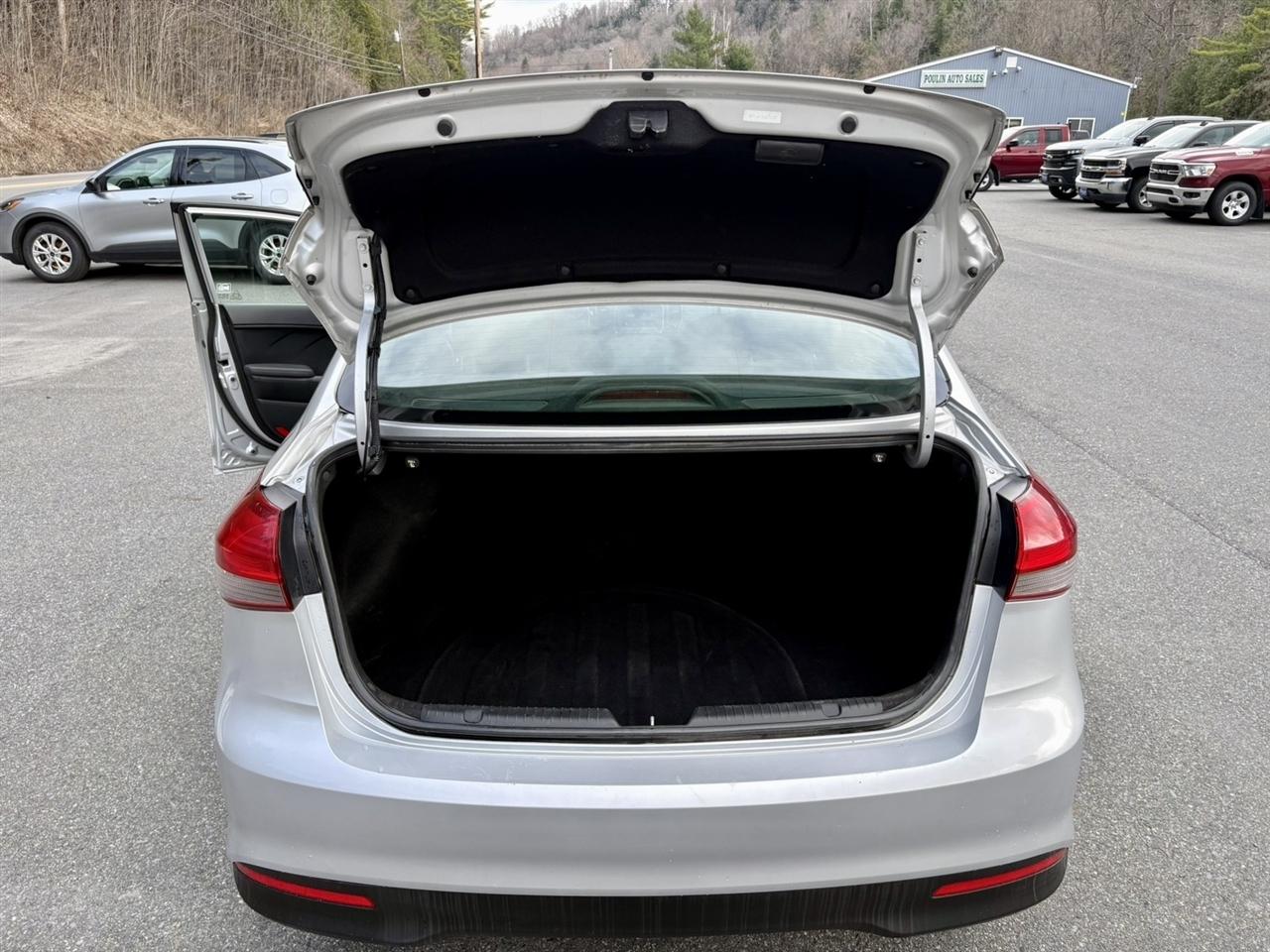 Kia Forte LX 6M 2018