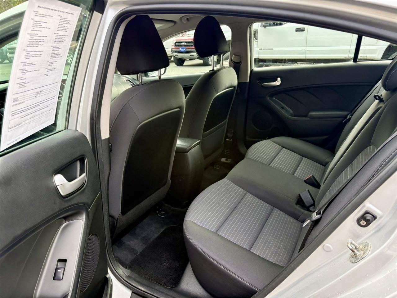 Kia Forte LX 6M 2018