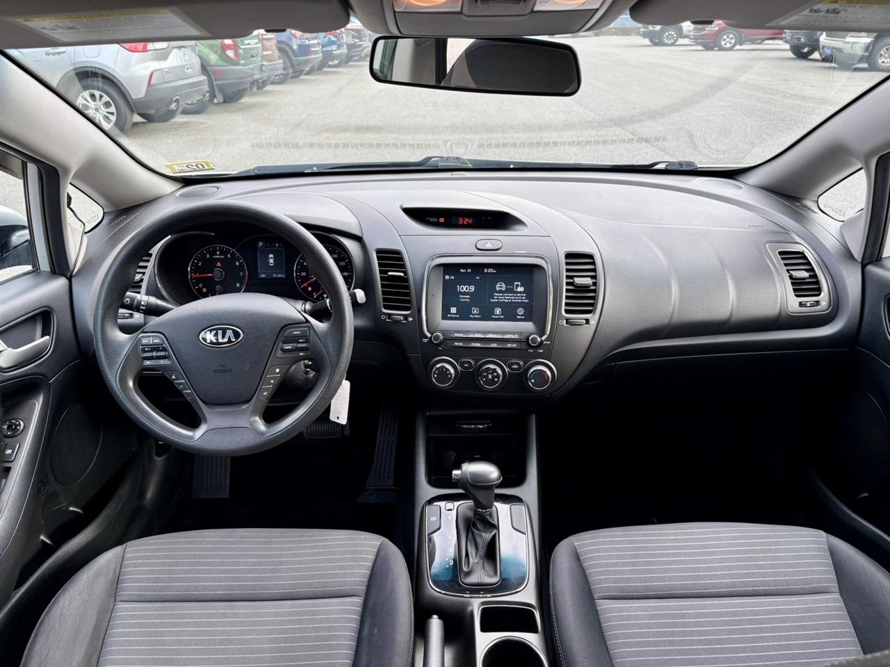 Kia Forte LX 6M 2018