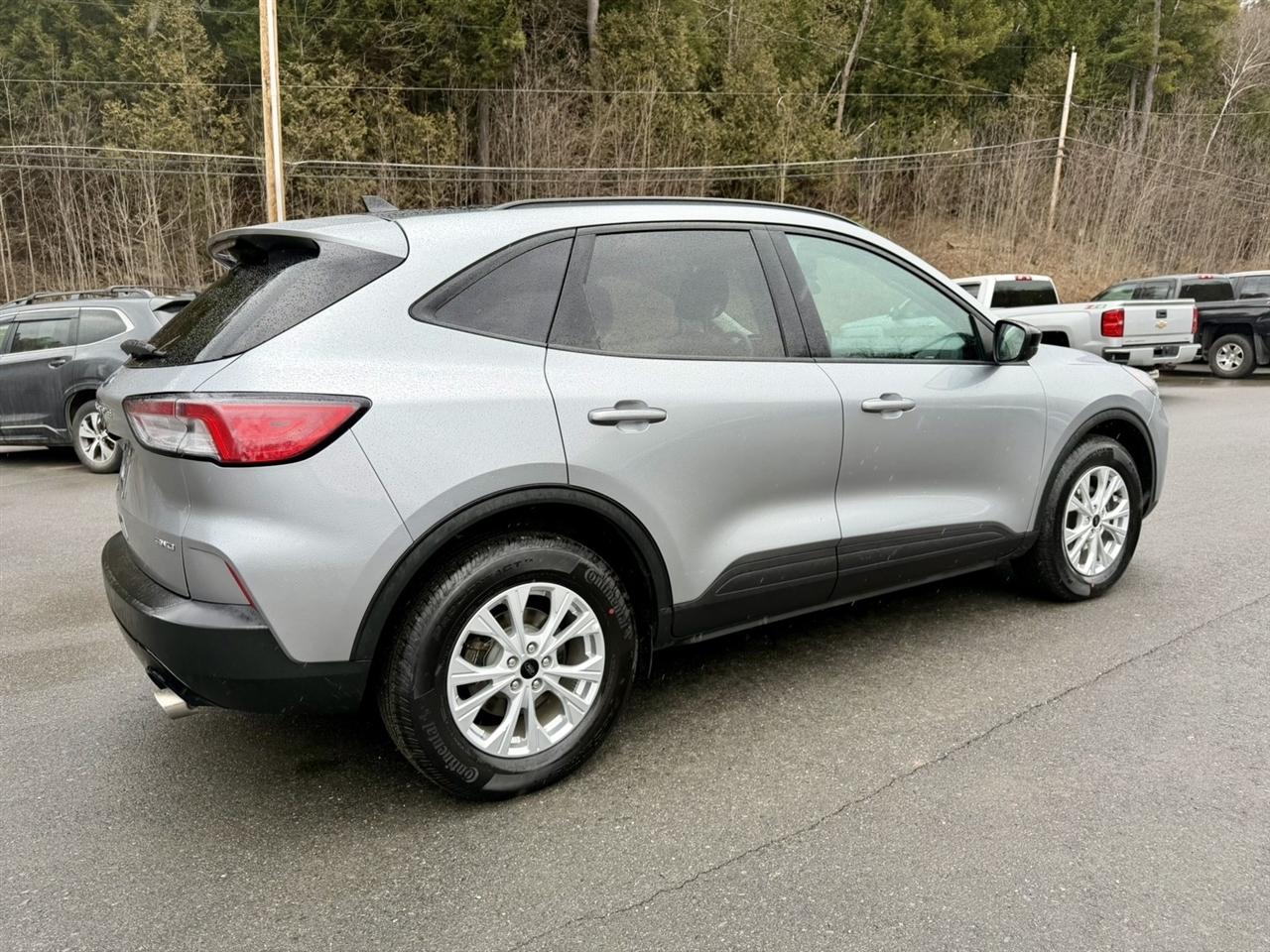 Ford Escape SE AWD 2021