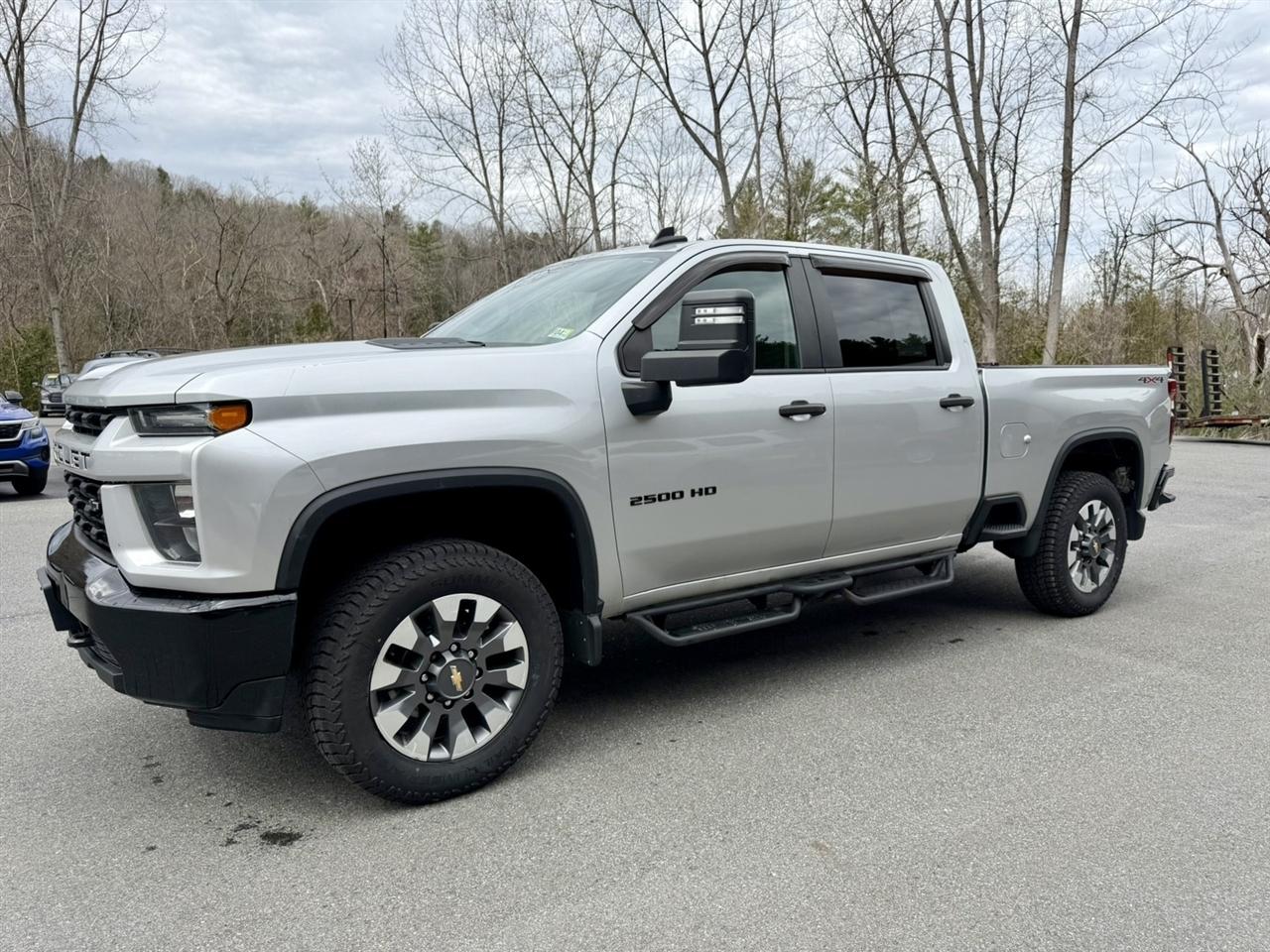 Chevrolet Silverado 2500HD Custom Crew Cab Long Box 4WD 2021