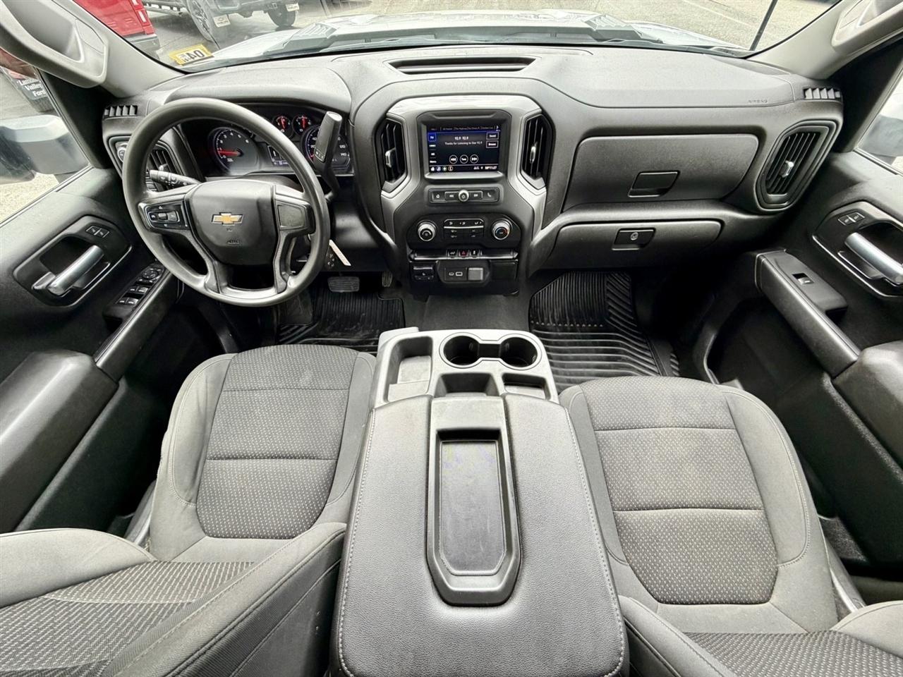 Chevrolet Silverado 2500HD Custom Crew Cab Long Box 4WD 2021