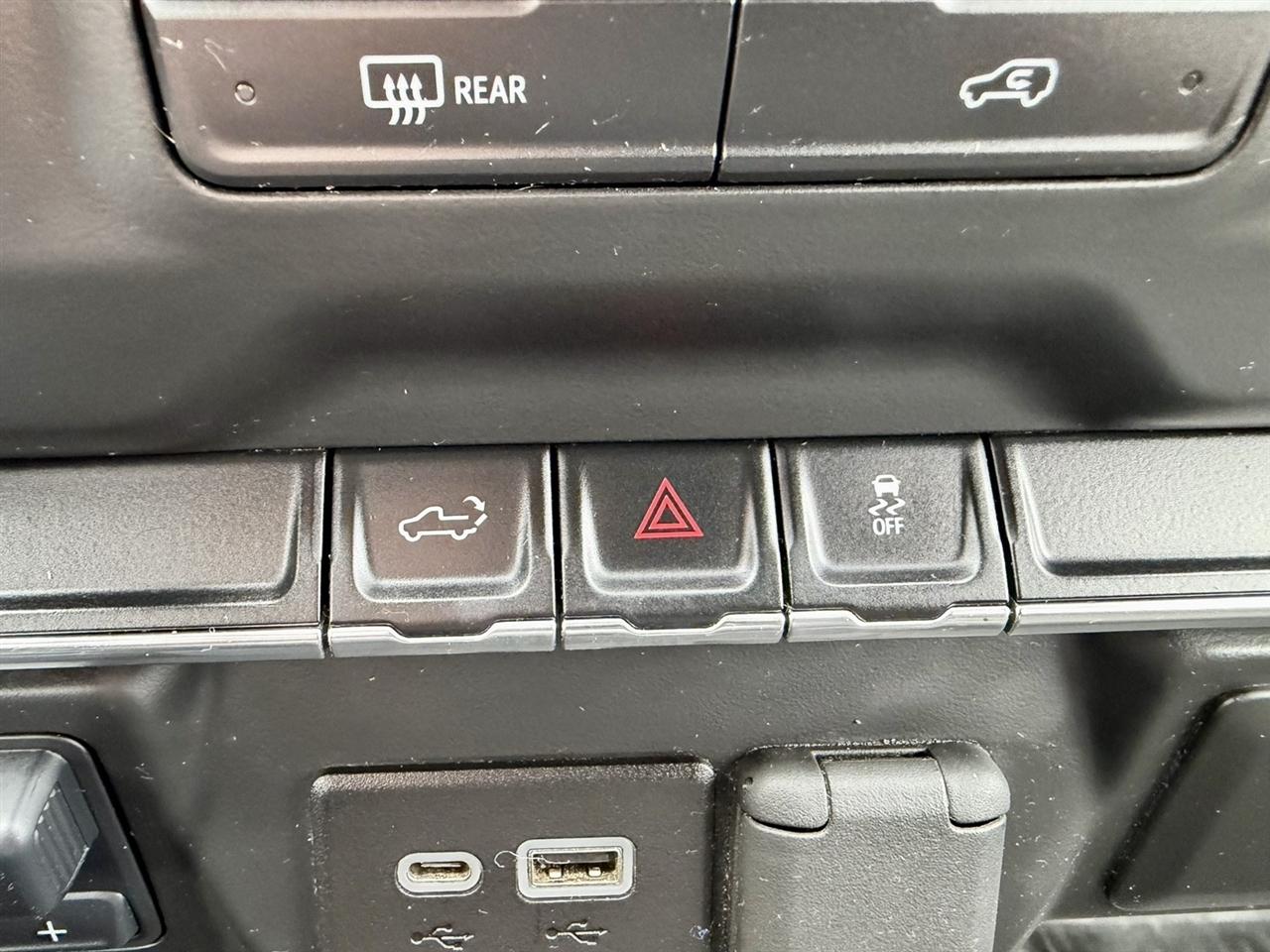 Chevrolet Silverado 2500HD Custom Crew Cab Long Box 4WD 2021