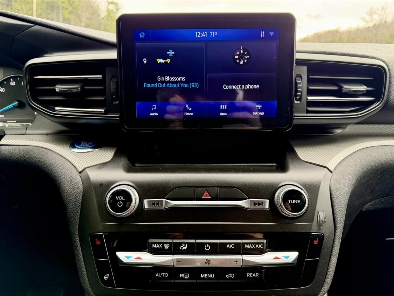 Ford Explorer XLT AWD 2020