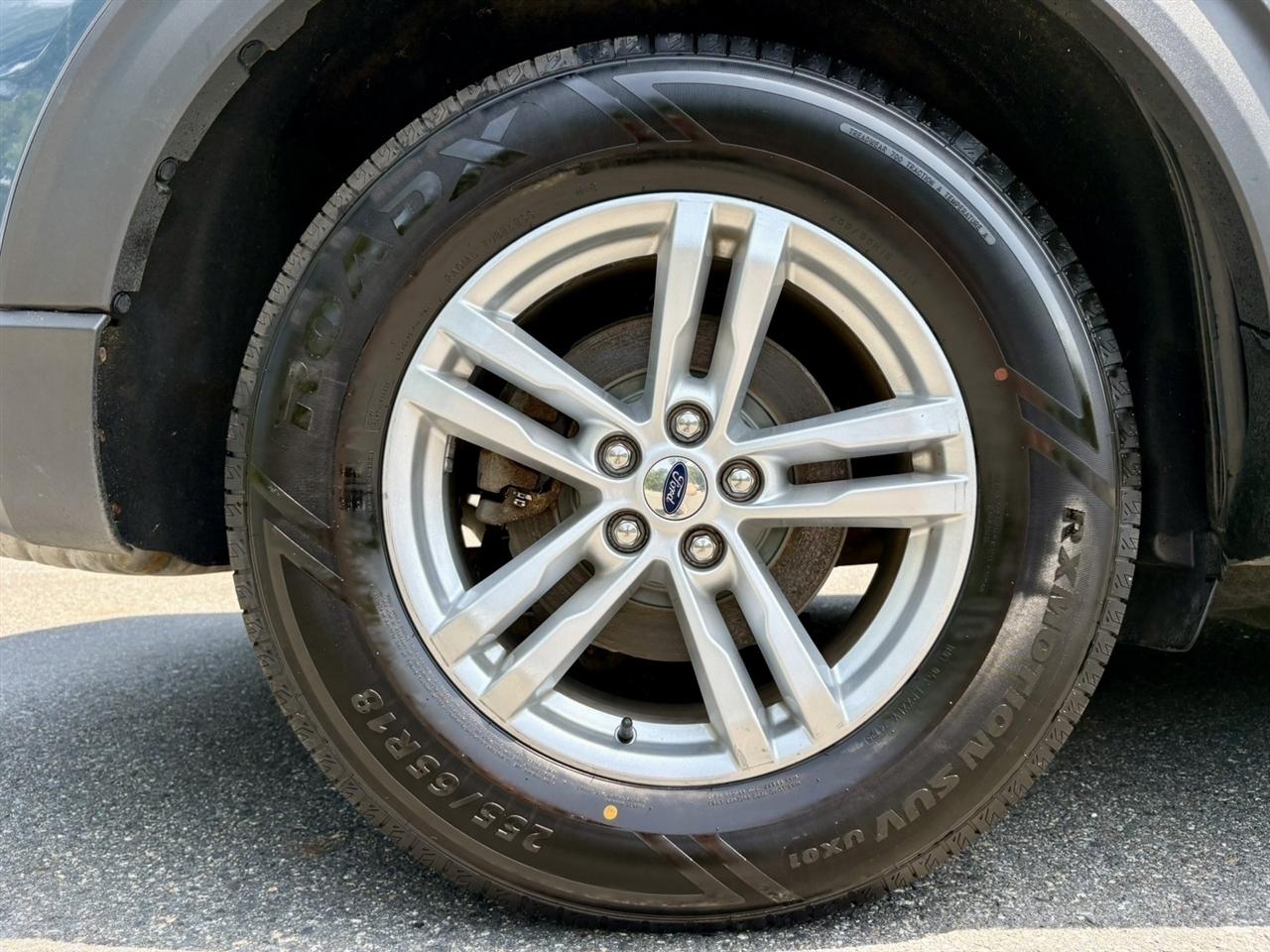 Ford Explorer XLT 4WD 2020