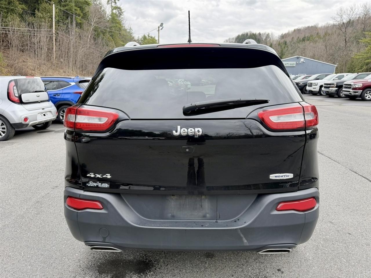 Jeep Cherokee Latitude 4WD 2017