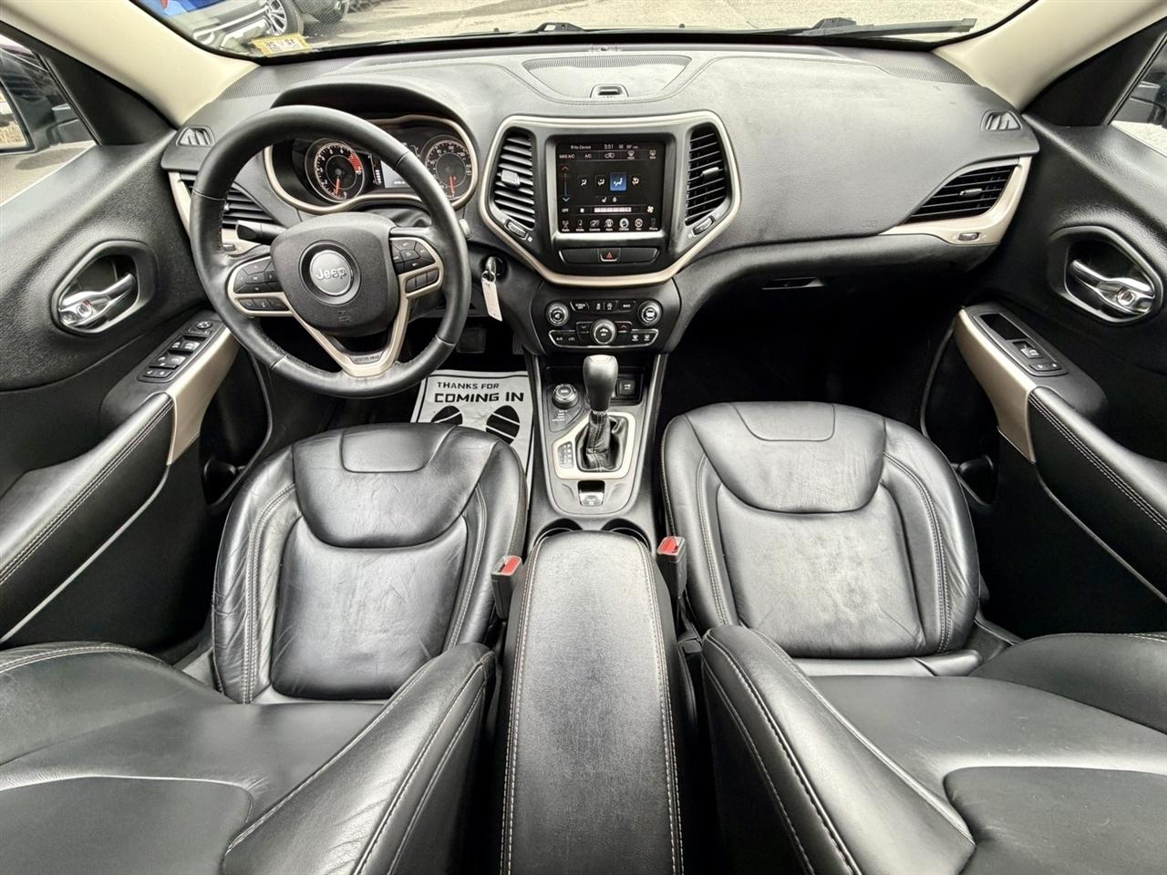 Jeep Cherokee Latitude 4WD 2017