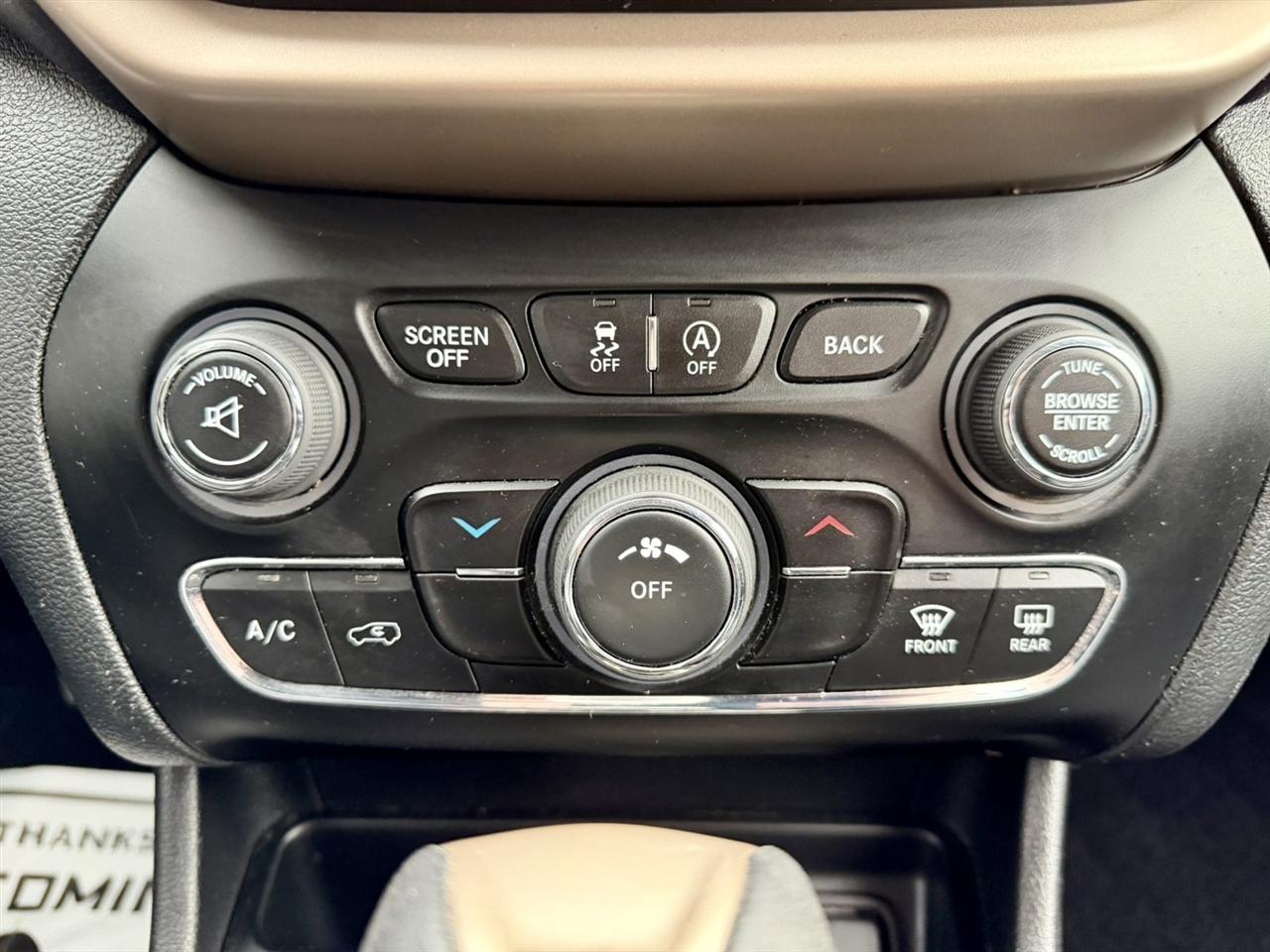 Jeep Cherokee Latitude 4WD 2017