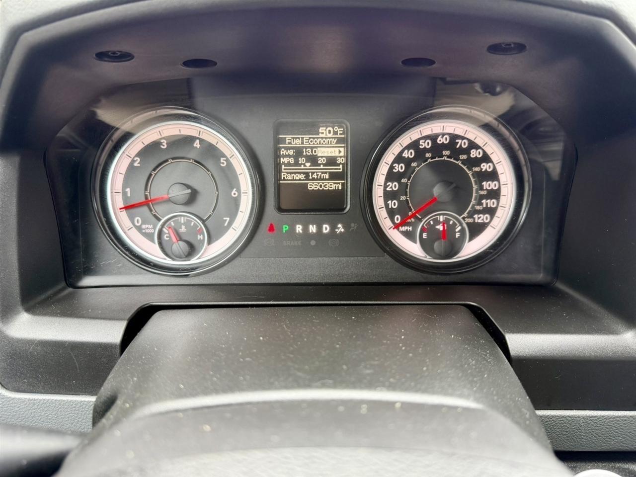 RAM 1500 Tradesman Quad Cab 4WD 2017