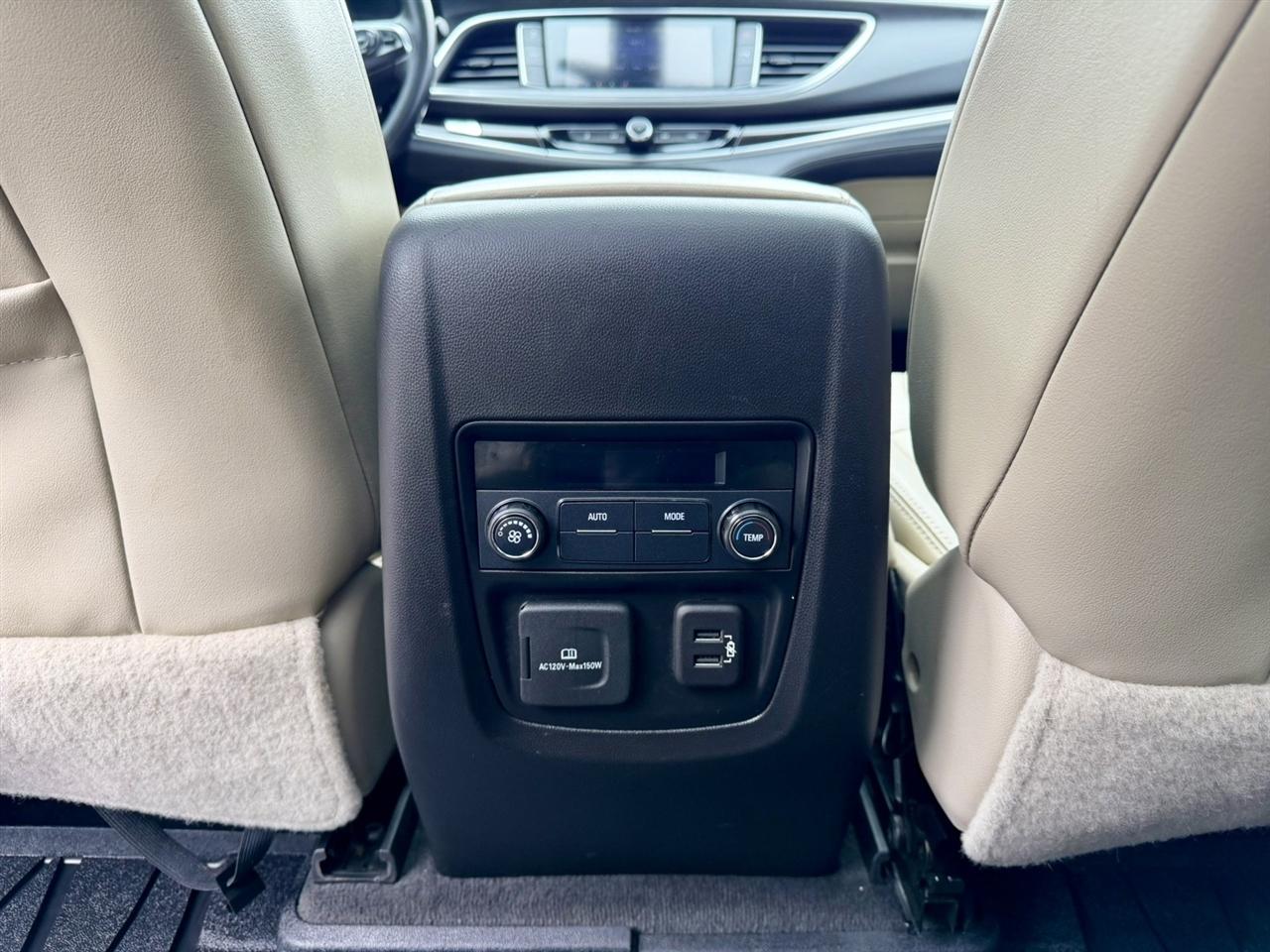 Buick Enclave Essence AWD 2020