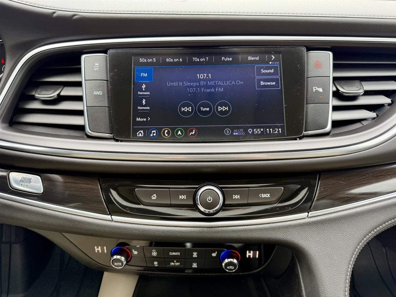 Buick Enclave Essence AWD 2020