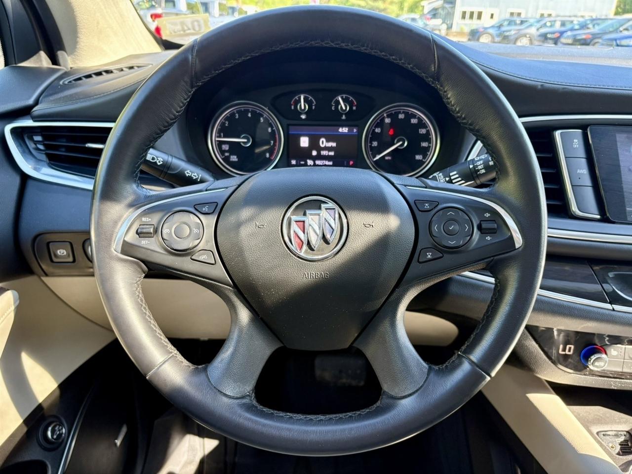 Buick Enclave AWD 4dr Essence 2020