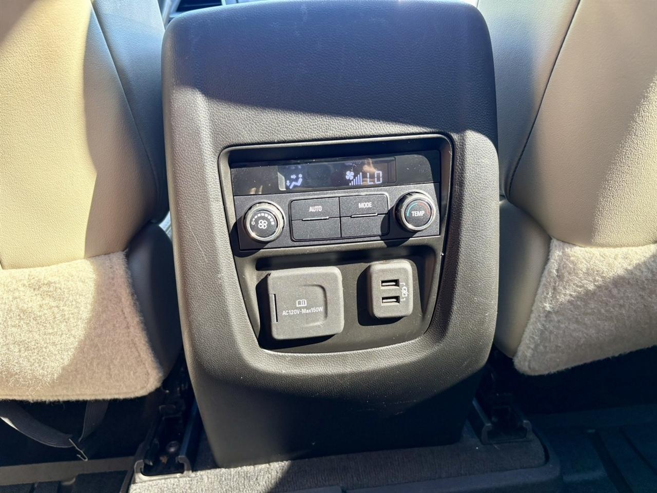 Buick Enclave AWD 4dr Essence 2020