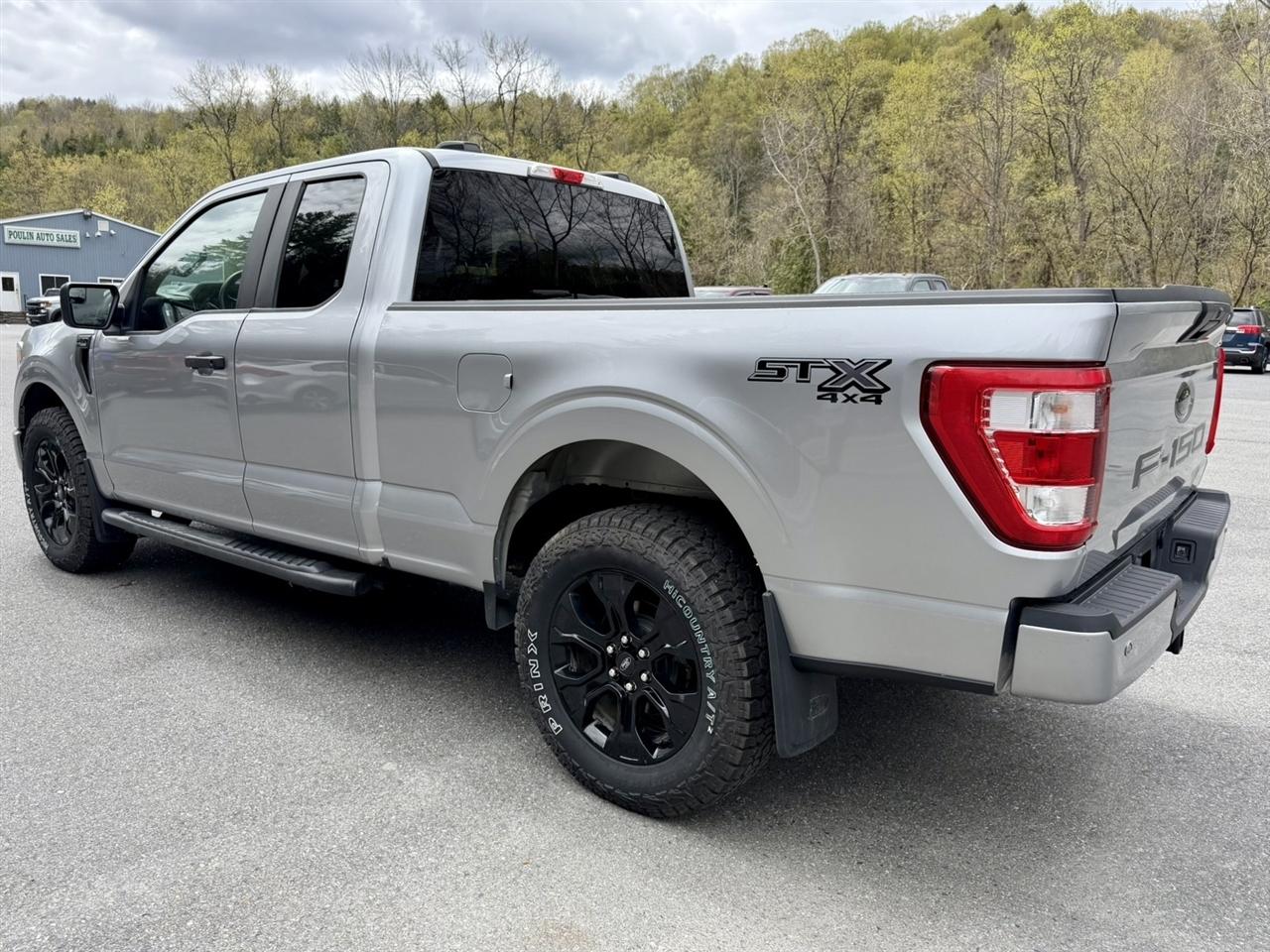 Ford F-150 XL 4WD SuperCab 8' Box 2022