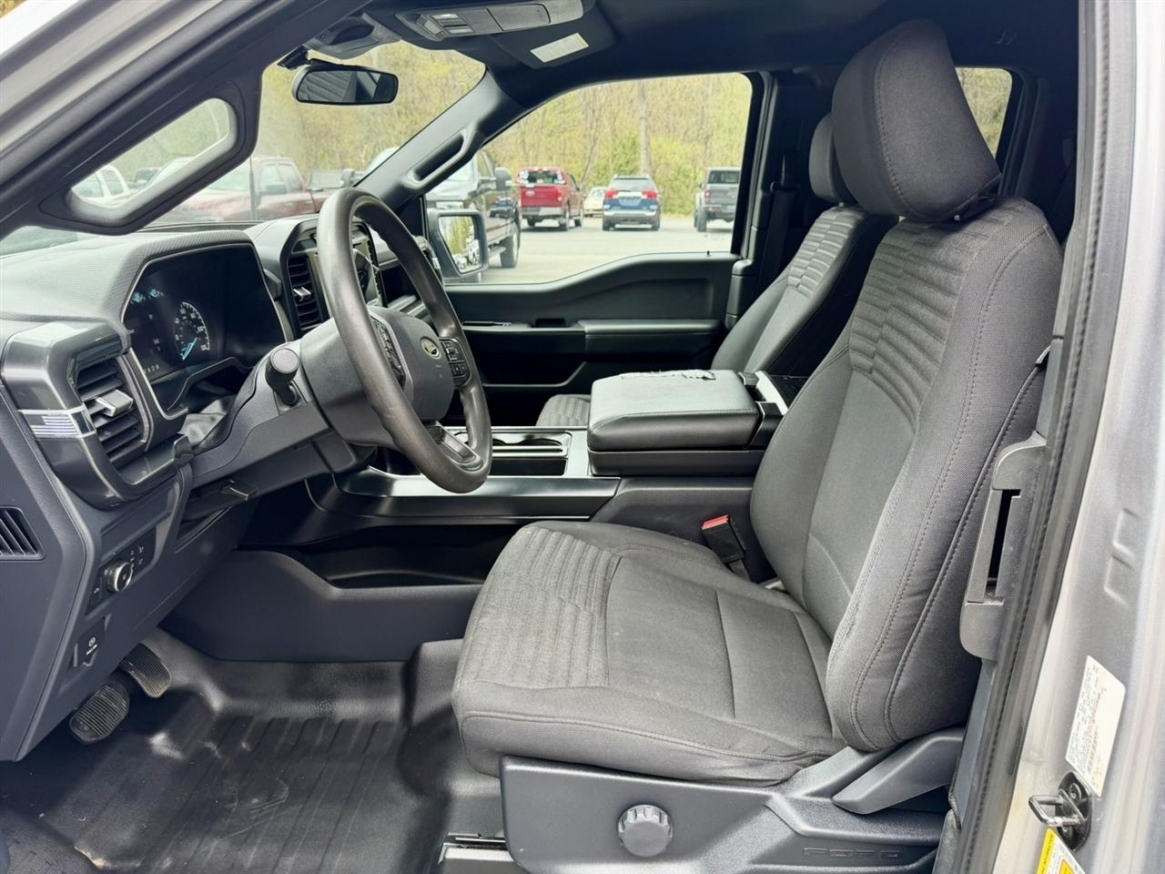Ford F-150 XL 4WD SuperCab 8' Box 2022